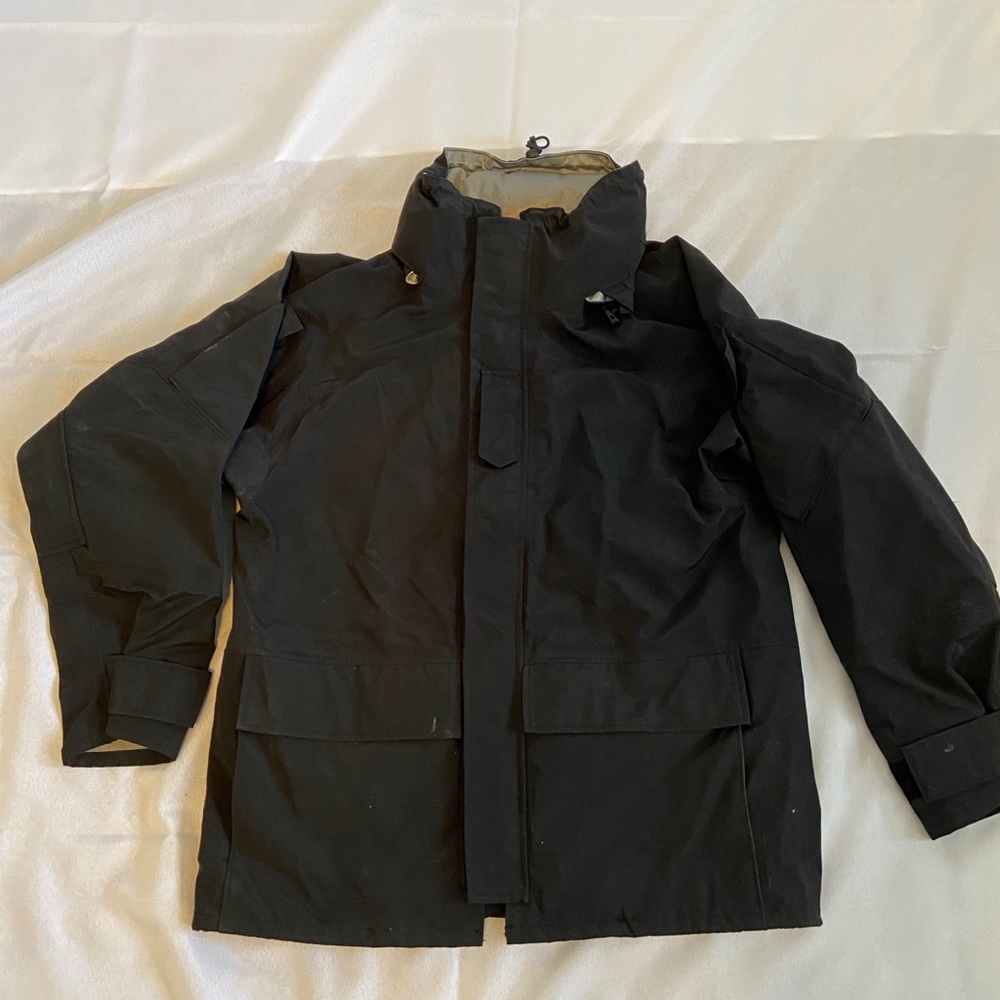 All weather lightweight Jacket